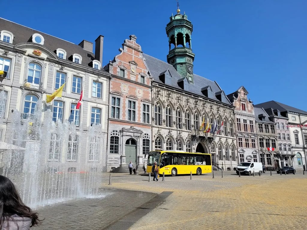 Mons.Arena