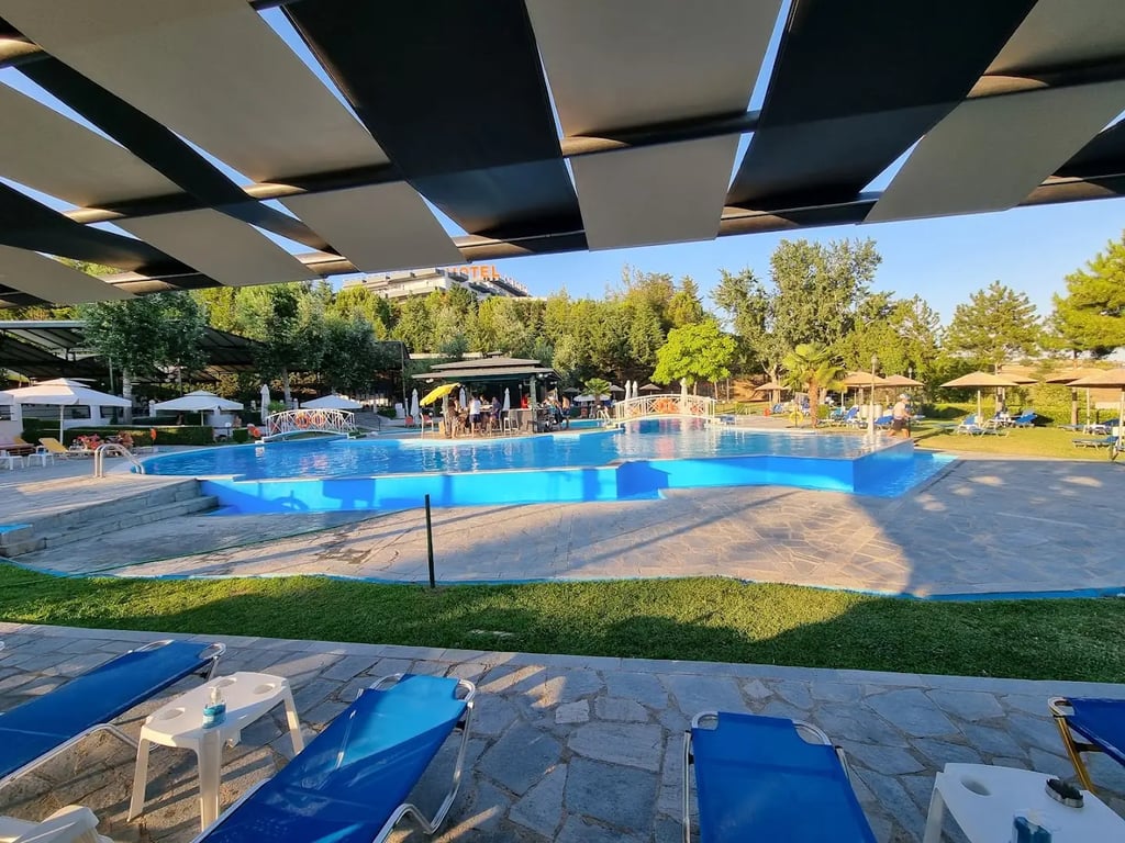 Acropol Hotel