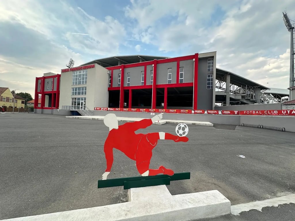 Stadionul Francisc von Neuman