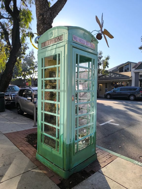 Visit Laguna Beach—Official Visitors Center