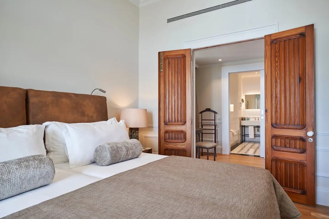 Les Suites at The Cliff Bay - PortoBay