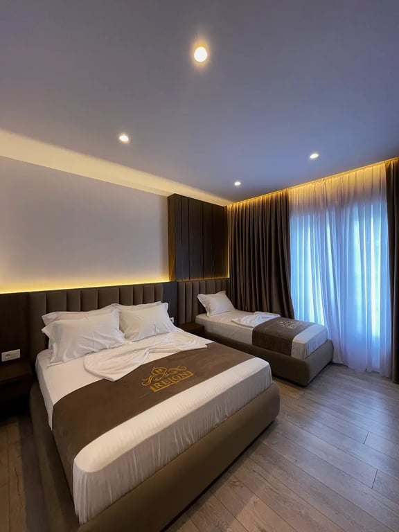 Reign Hotel