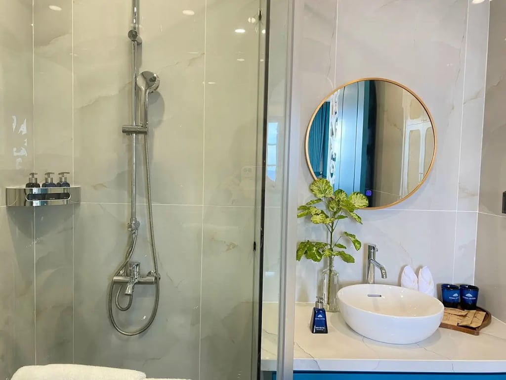 Roma Hotel Phu Quoc - Free Hon Thom Island Waterpark Cable Car