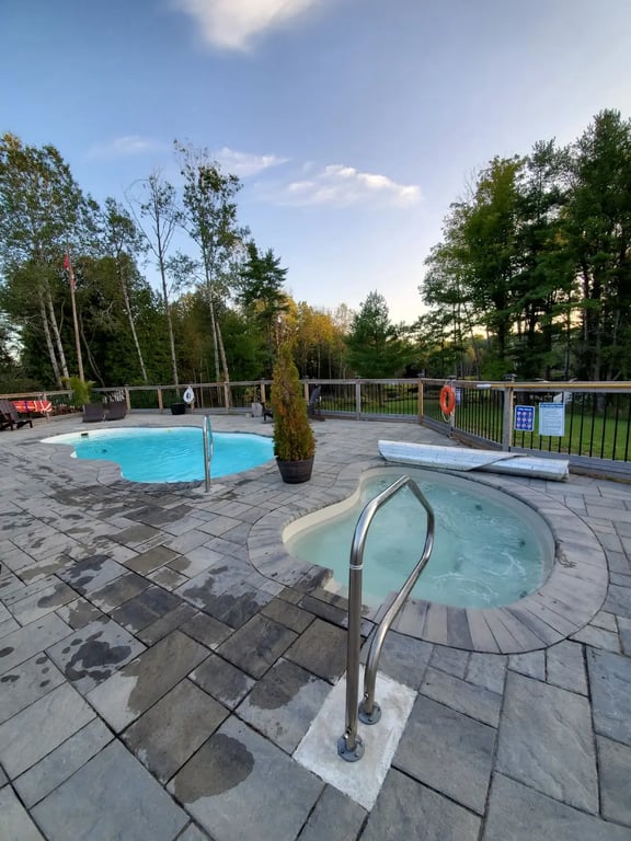 Whispering Springs Wilderness Retreat