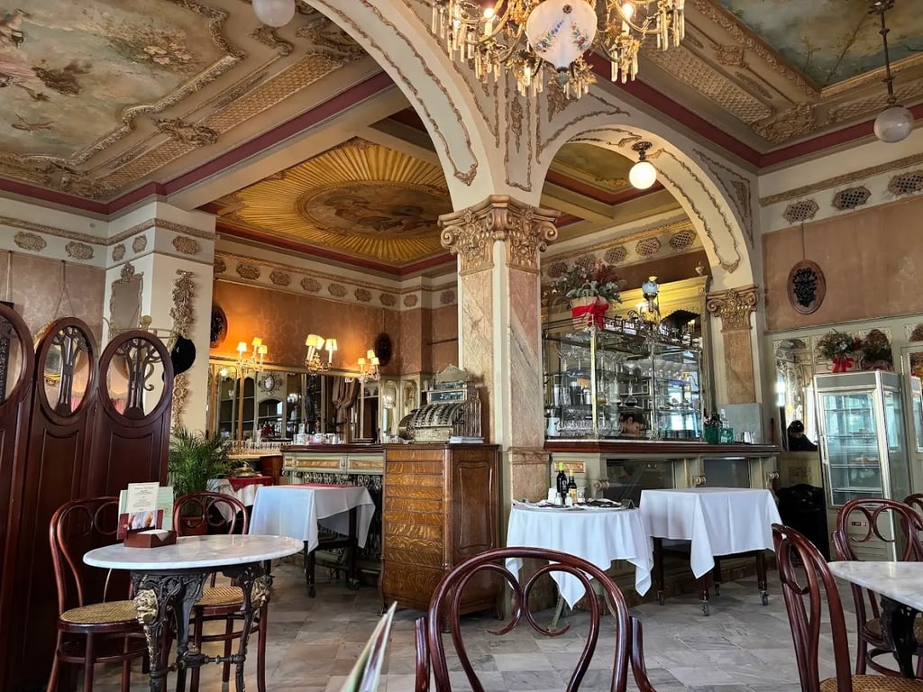 Restaurante Café Royalty