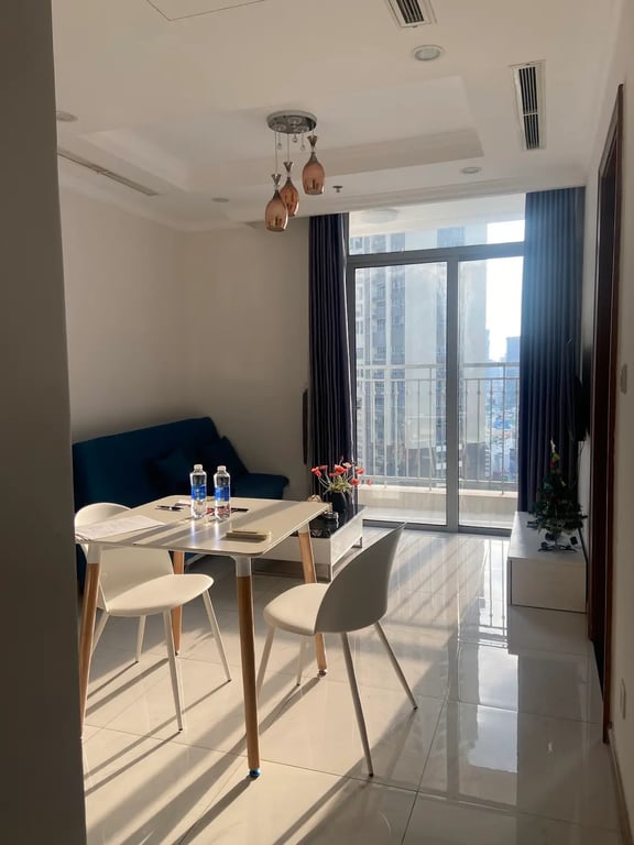 VINHOMES LANDMARK CONDOTEL SUITE