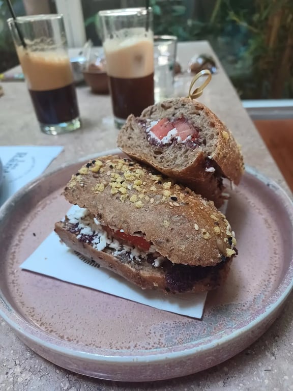 Las Ramblas: The Lab & Coffee Bar