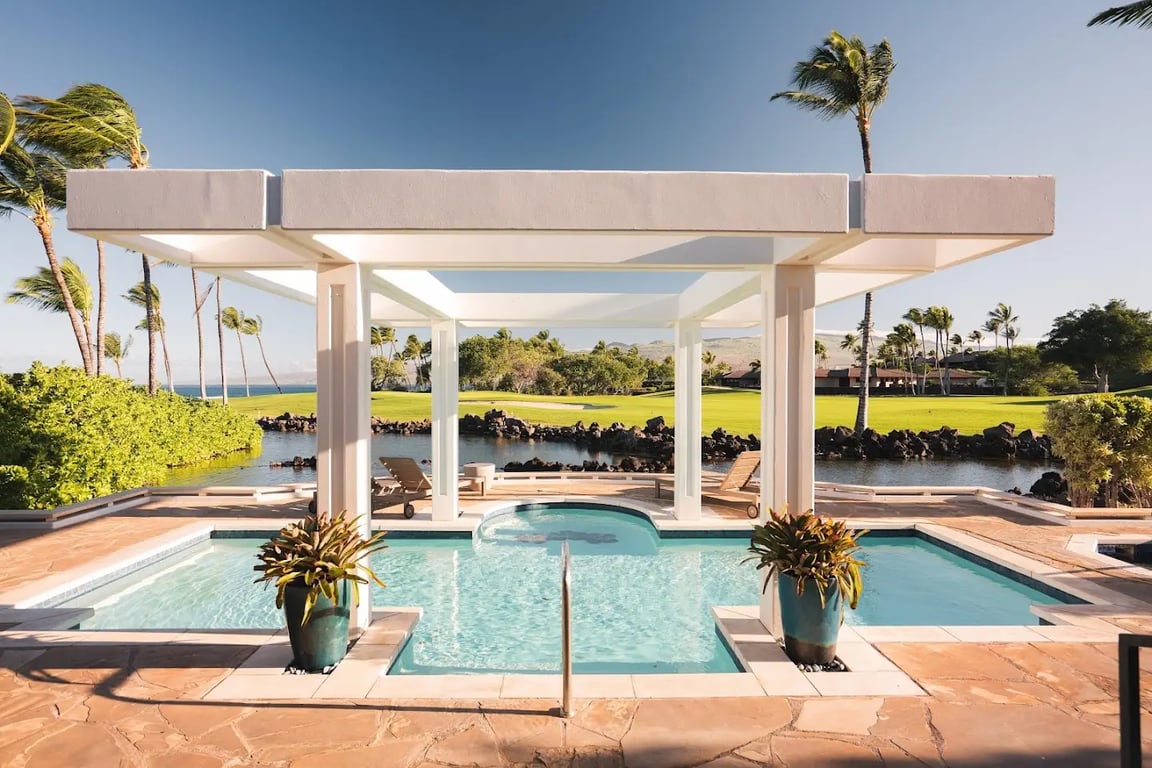 Mauna Lani, Auberge Resorts Collection