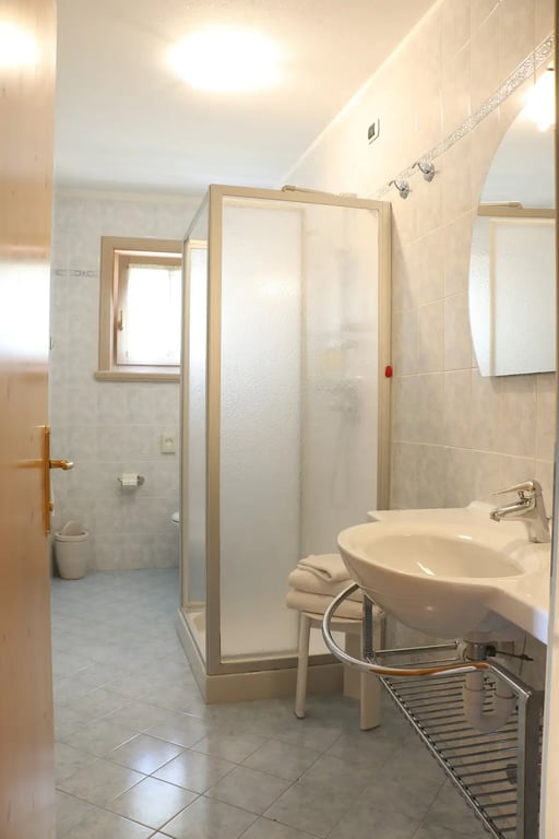 Hotel "La Suisse"