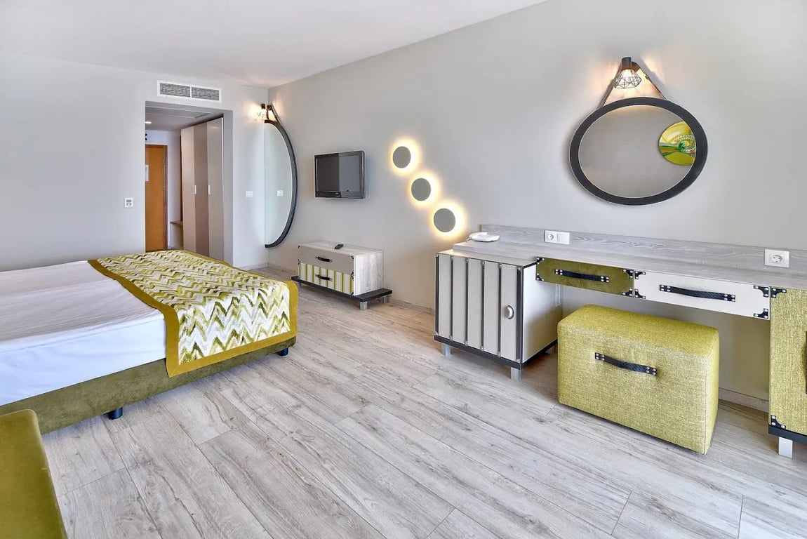 GRIFID Encanto Beach Hotel - MediSPA, Ultra All Inclusive & Private Beach