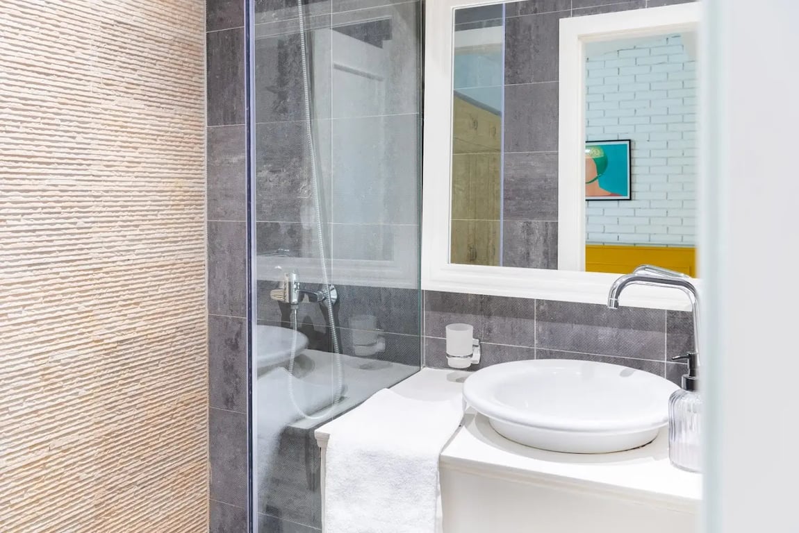 Living Studio Apartments