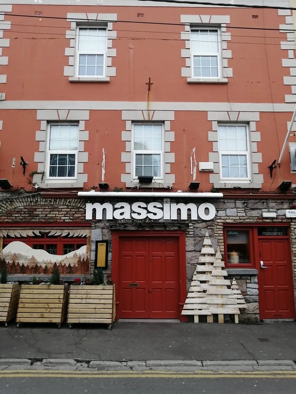 Massimo Bar Galway