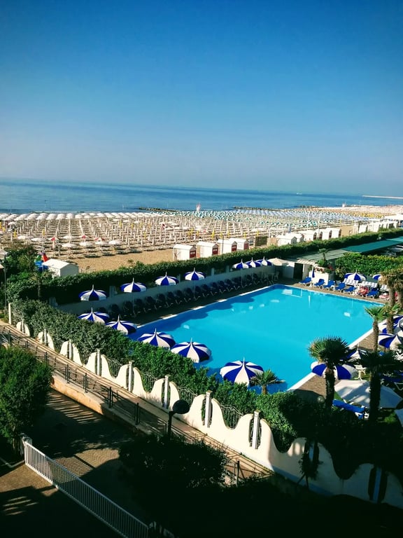 Hotel Savoy