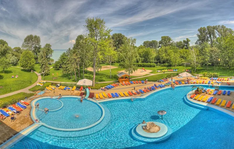 Hotel Azúr