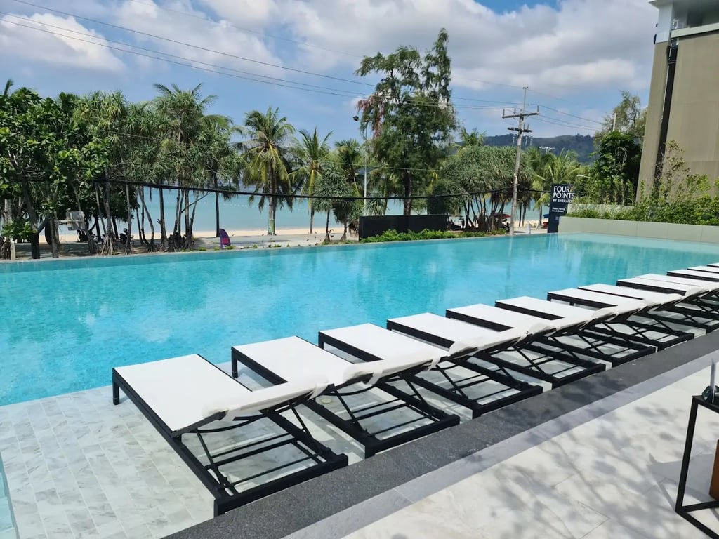 Four Points by Sheraton Phuket Patong Beach Resort