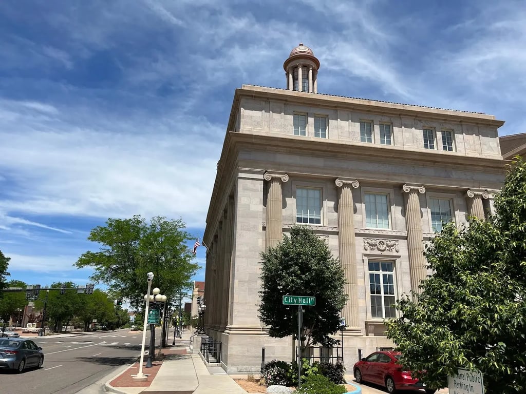 Pueblo Memorial Hall