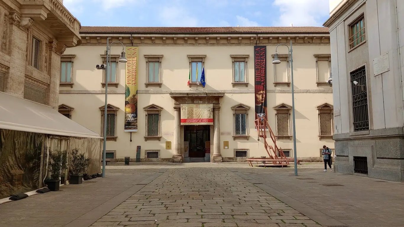 Vincent's Library