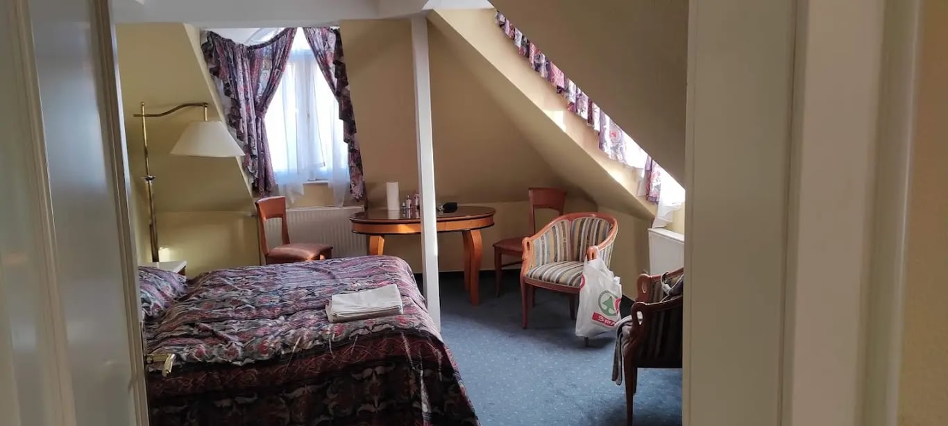 Offi Ház Hotel