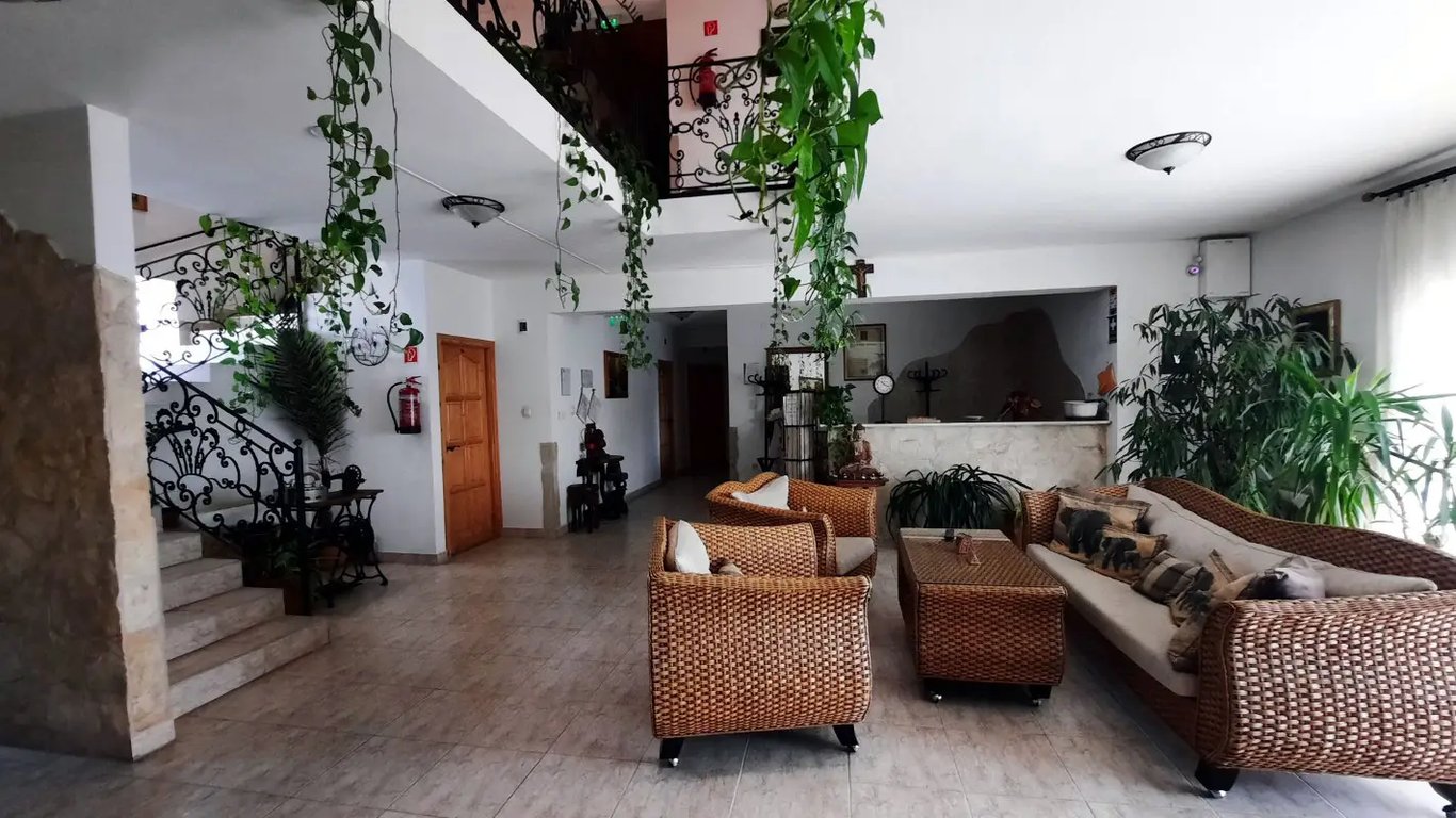 Sarokház Panzió