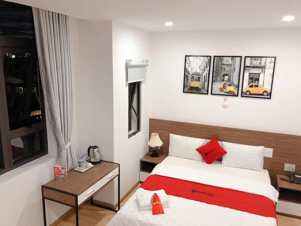 S HOTEL BEACH ĐÀ NẴNG