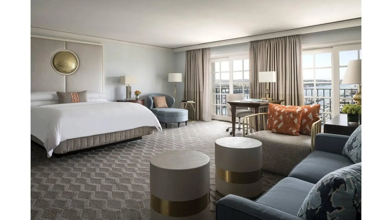 The Ritz-Carlton, Marina del Rey