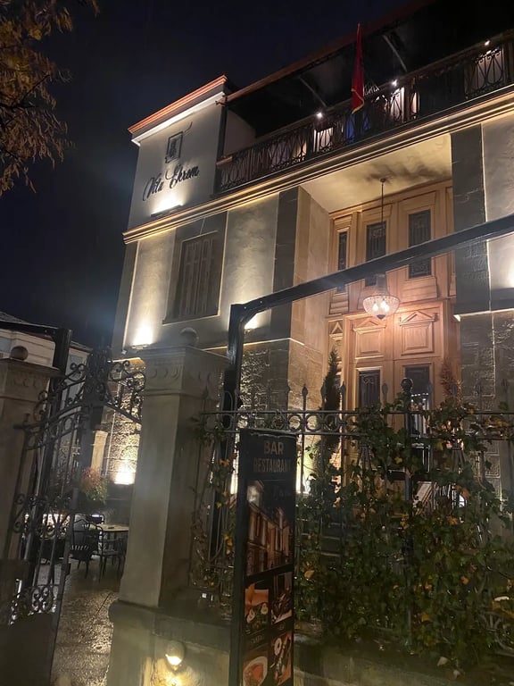 Vila EKREM