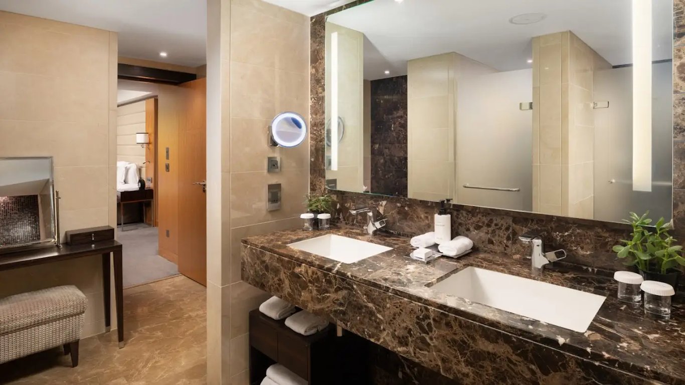 Conrad London St James