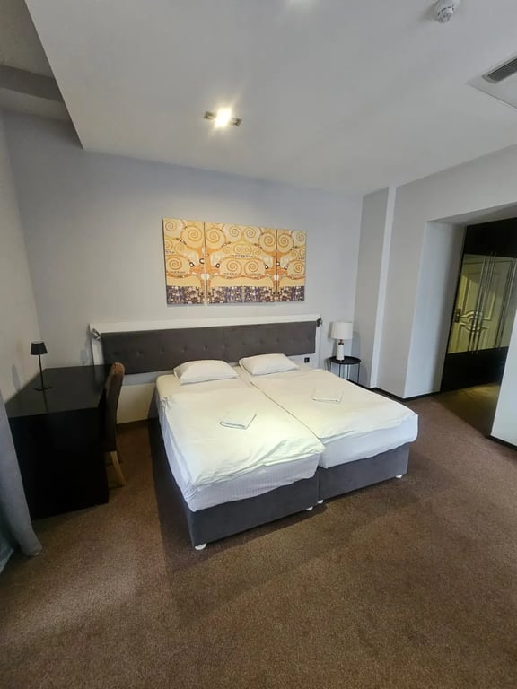 Hotel Platani