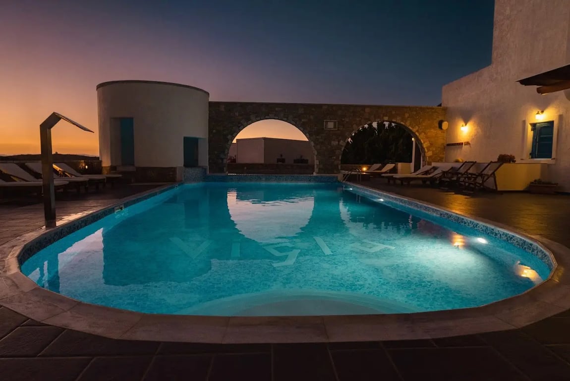 Vigla Hotel