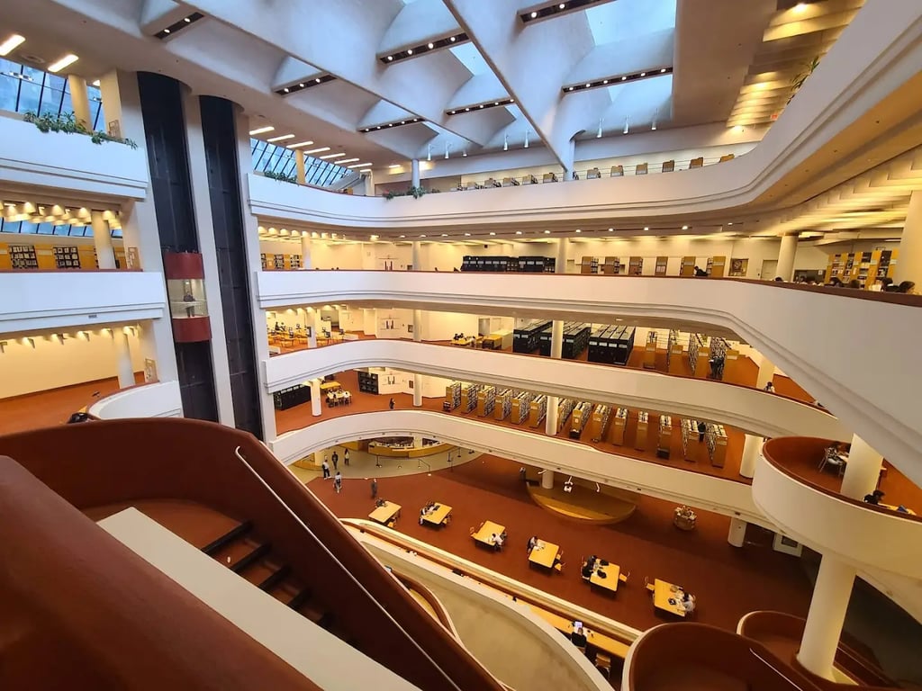 Toronto Reference Library