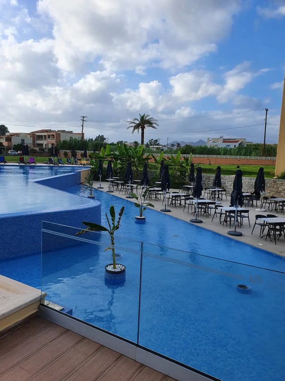 Silver Beach Hotel & Apartments