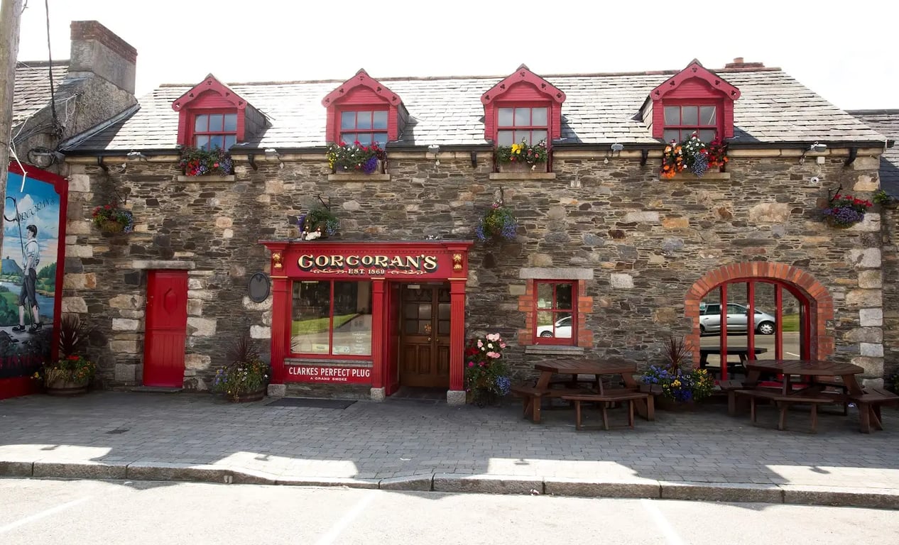 Corcorans Bar And Next Door Off-Licence