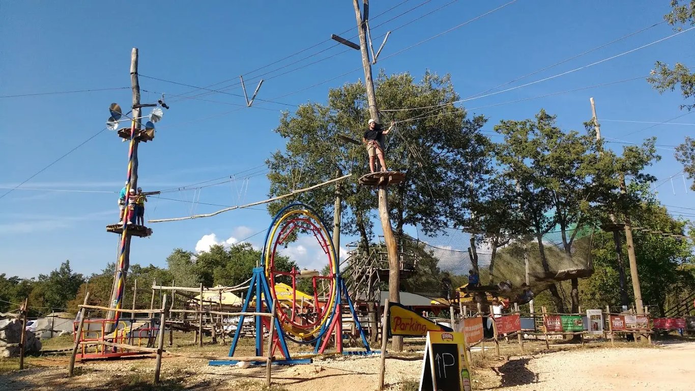 GLAVANI ADVENTURE PARK