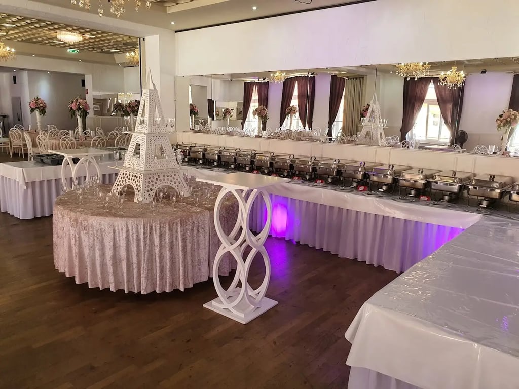 GRAND ROYAL Event & Wedding Hall