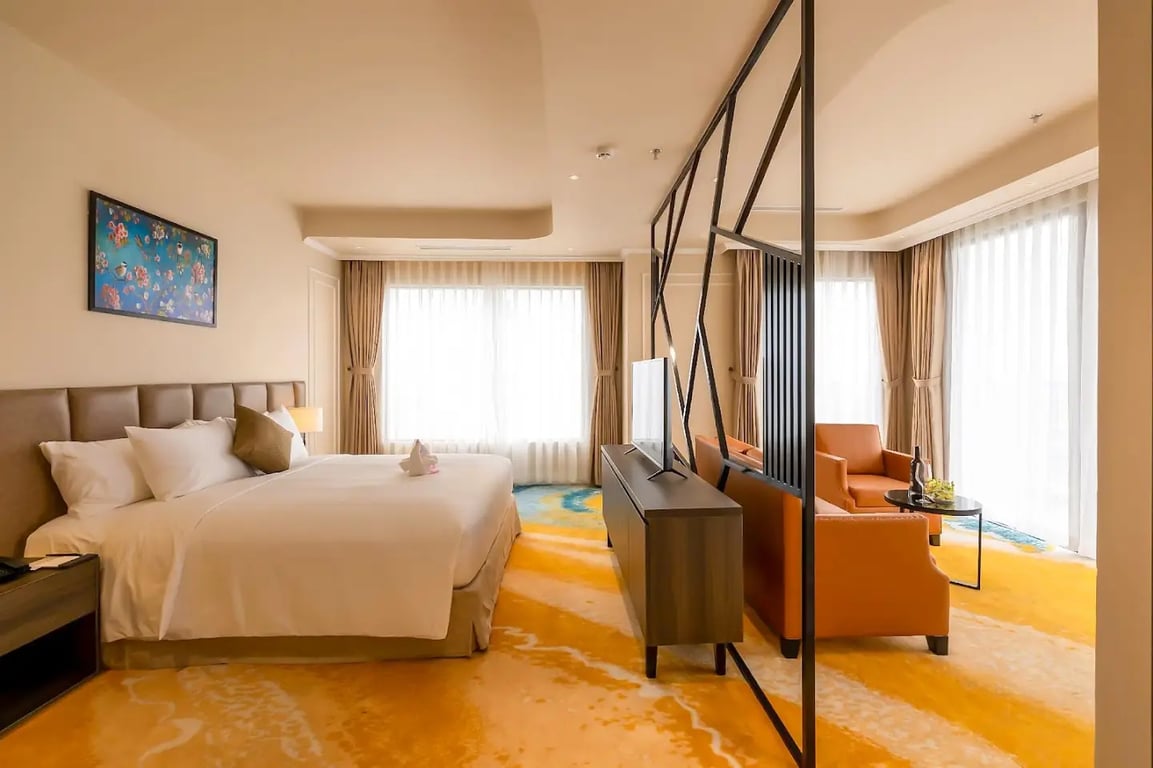 La Vela Hue Hotel