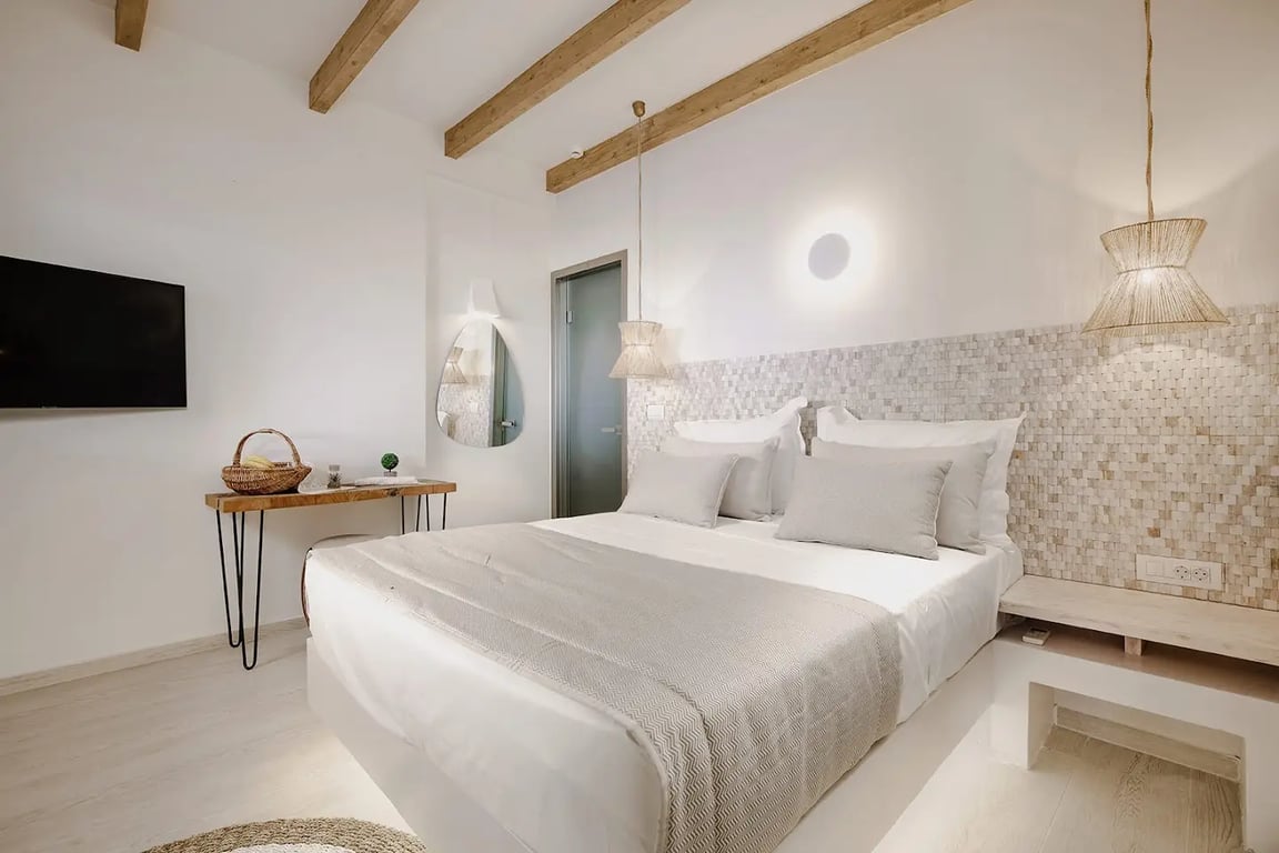 Aliv stone suites & spa