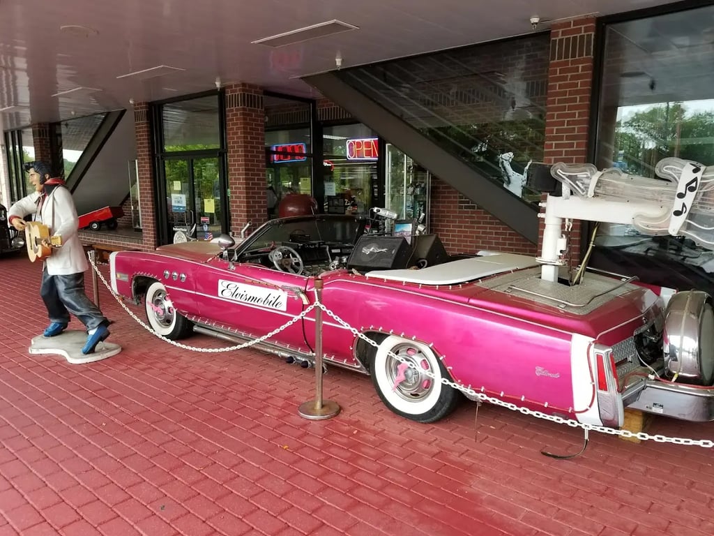 Tallahassee Automobile Museum