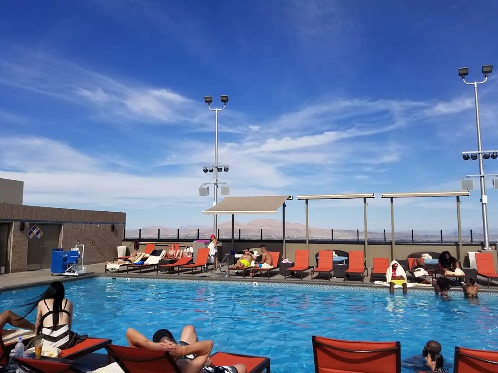 The STRAT Hotel, Casino & Tower
