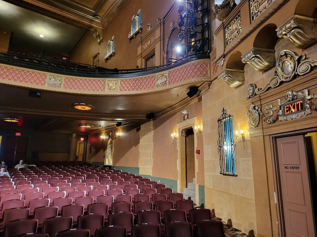 Jefferson Theatre