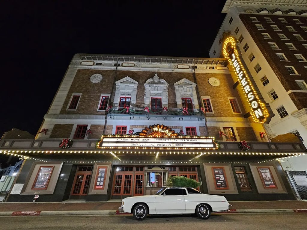Jefferson Theatre