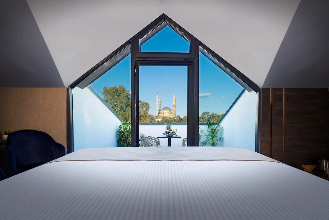 WestDoor Hotel