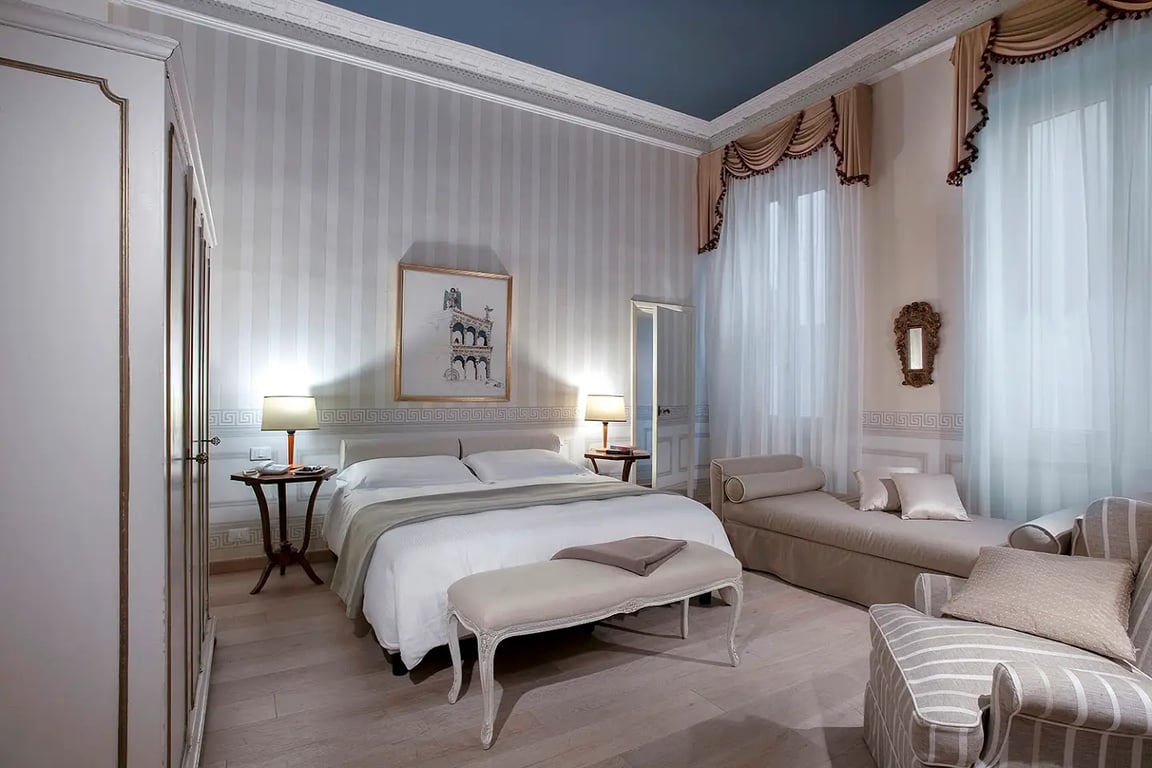 Palace Hotel