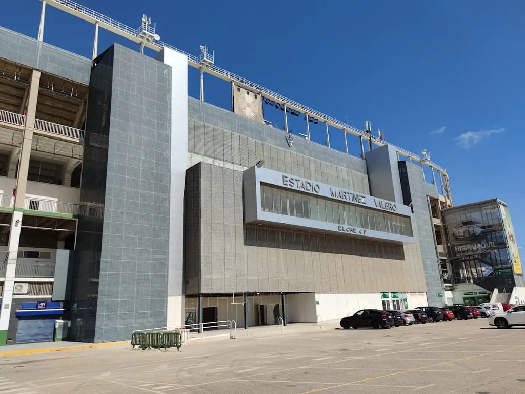 Estadio Manuel Martínez Valero