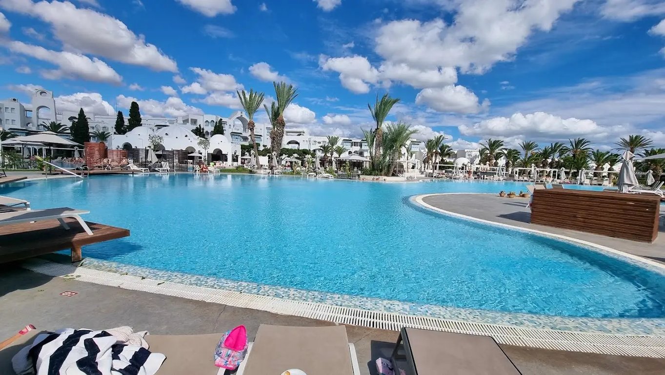 The Mirage Resort & SPA