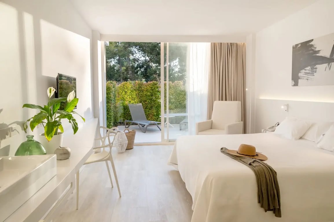 Els Pins Resort & Spa - Emar Hotels