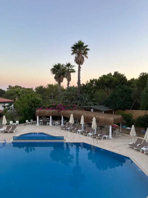 THE NIX HOTEL PATARA Beach