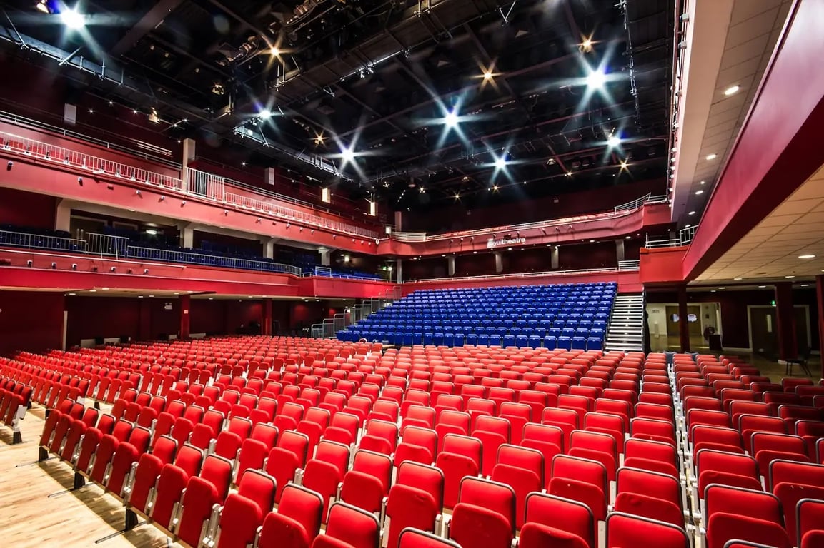 TF Royal Hotel & Theatre