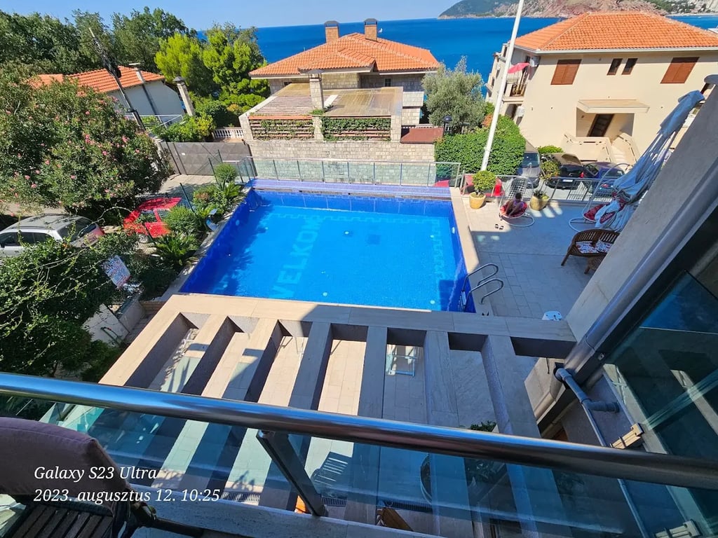 Hotel Velkom