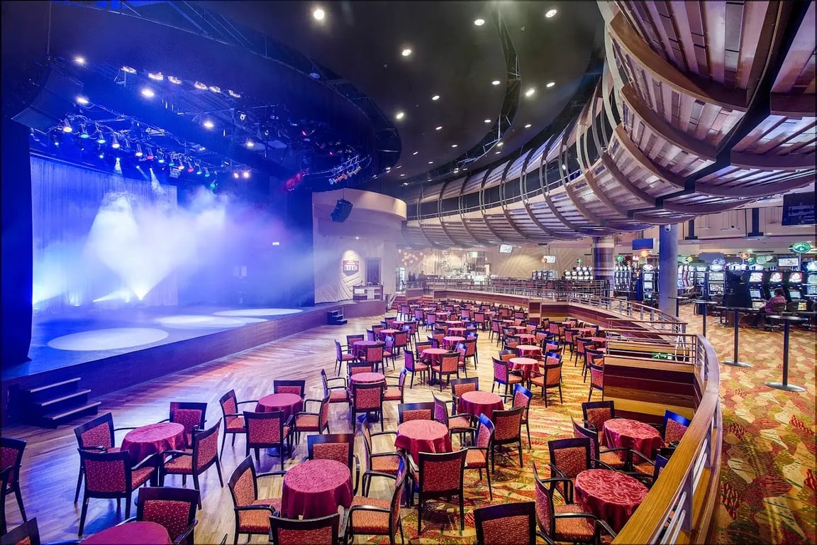 Mond, Resort & Entertainment