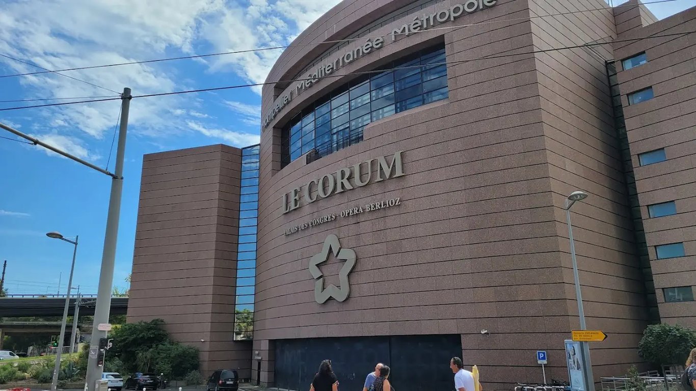 Le Corum